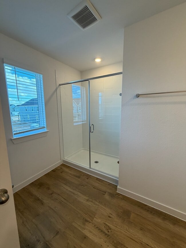 Building Photo - 3550 Blue Mockingbird St