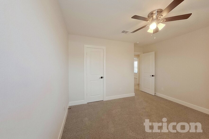Building Photo - 1210 Dye Blvd