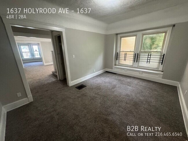 Building Photo - 1637 Holyrood Rd