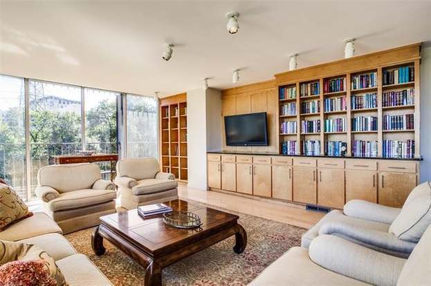 Building Photo - 3310 Fairmount-29114