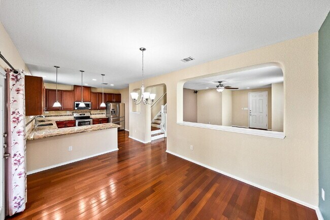 Building Photo - Better Than New and Unlike Anything Else in Villa Del Sol