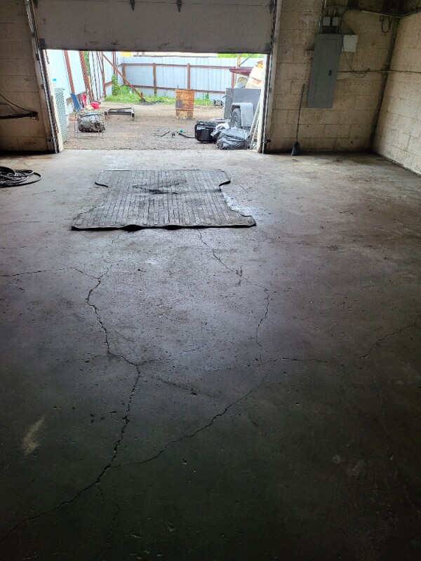 Building Photo - 129 N 2nd St