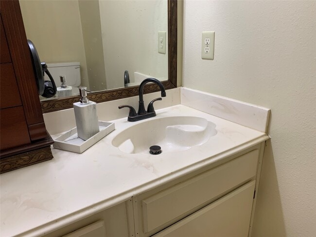 Primary Photo - 5514 Fawn Trail Ln