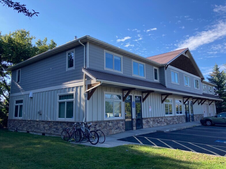 Building Photo - 607 Professional Dr