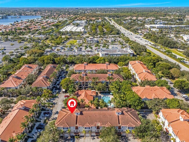 Building Photo - 5840 W Sample Rd