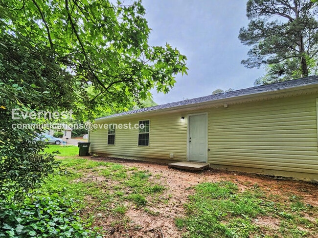 Building Photo - 234 Elm Pl