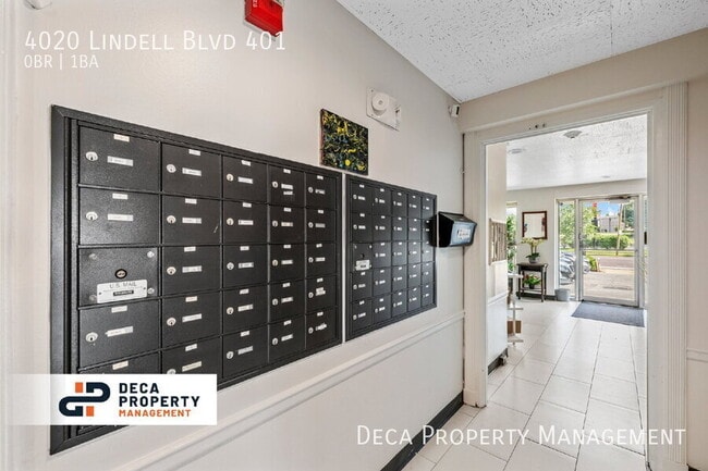 Building Photo - 4020 Lindell Blvd