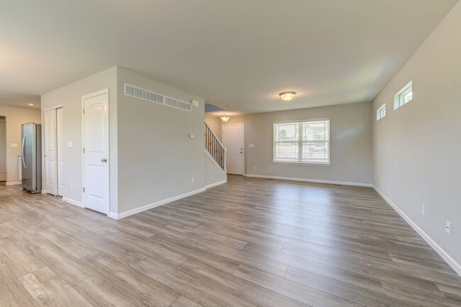 Building Photo - Beautifully Custom Crafted 2-Story Home 3 ...