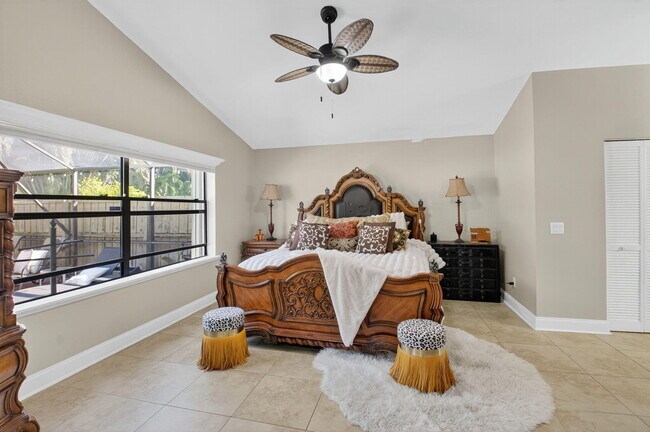 Building Photo - 190 Temple Ave