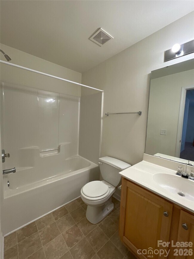 Building Photo - 9040 Holland Park Ln