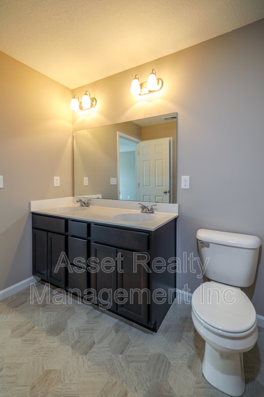 Building Photo - 5804 Rain Cloud Rd