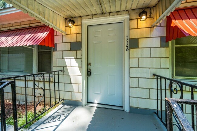 Building Photo - Newly Renovated 3-Bed, 2-Bath Home in Birm...