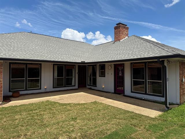 Building Photo - 2508 Chamberlain Dr