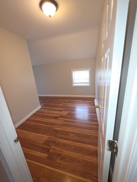 Building Photo - 129 Melville St