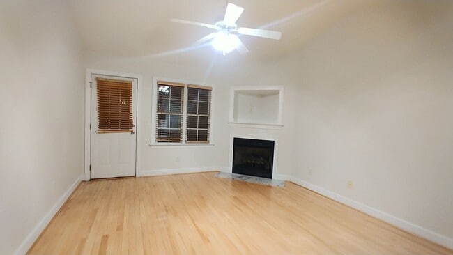 Building Photo - 1332 Northridge Dr