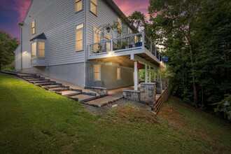 Building Photo - 1010 Hotchkiss Ct