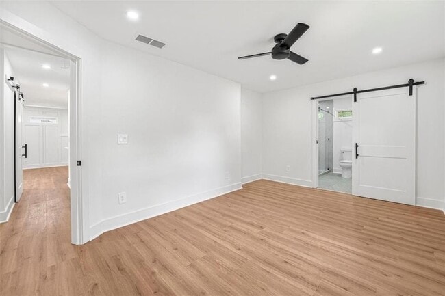 Building Photo - 2353 Clarissa Dr NW