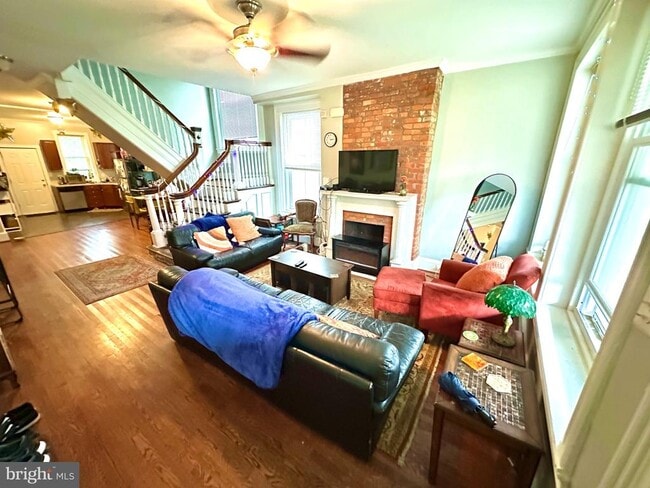 Building Photo - 5213 McKean Ave