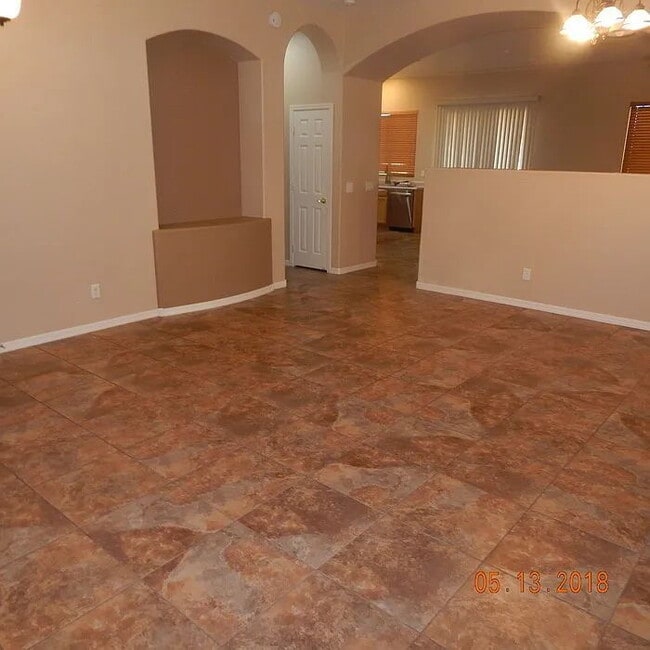 Building Photo - Rancho Sahuarita