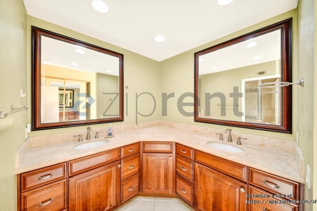 Building Photo - 24675 Mendocino Ct