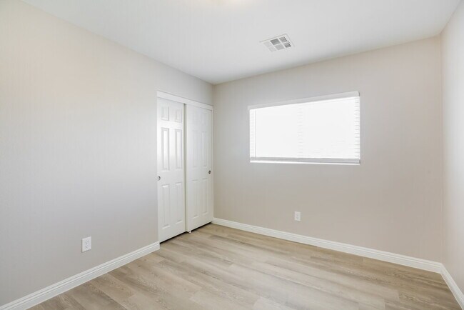 Building Photo - 7546 Wentworth Springs Ct