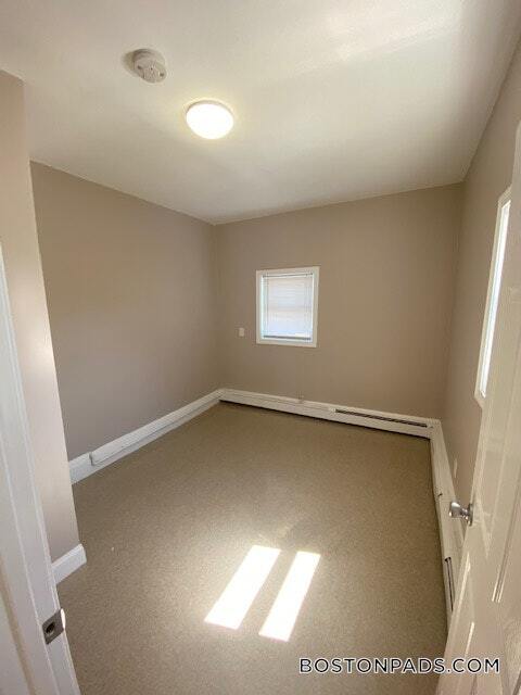Building Photo - 66 Batchelder St