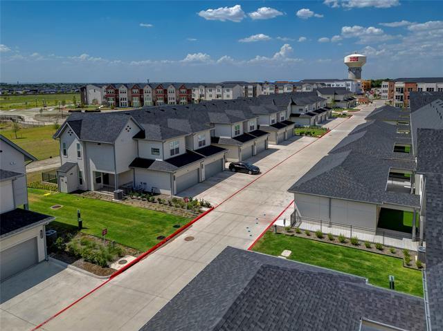 Building Photo - 11361 American Elm Way