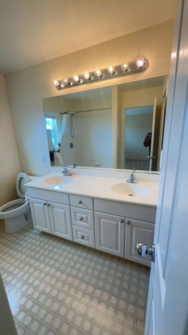 Building Photo - Wonderful 3 BD / 2.5 BA Home In Ewa Beach!!!