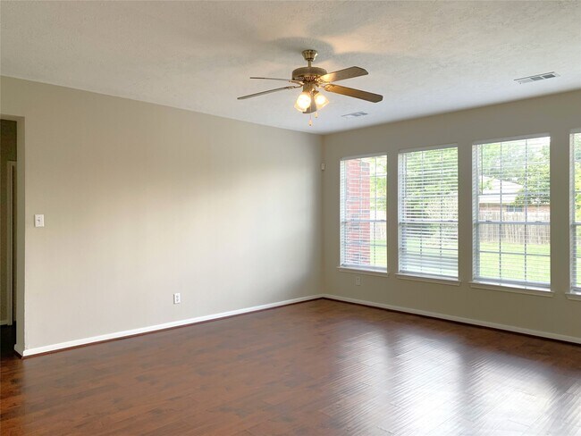 Building Photo - 4411 W Thunderwood Cir