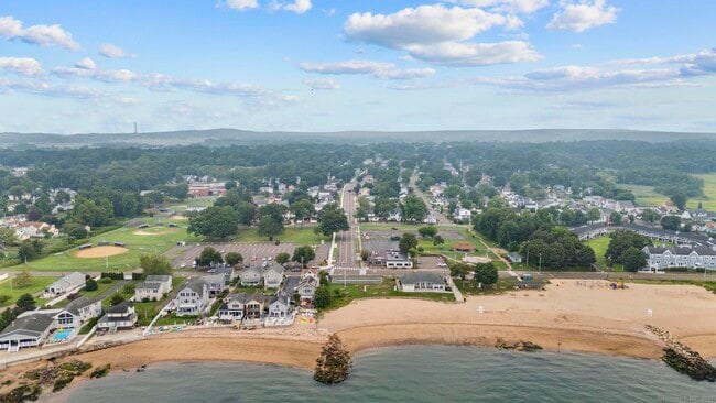 Building Photo - 10 Cold Spring St