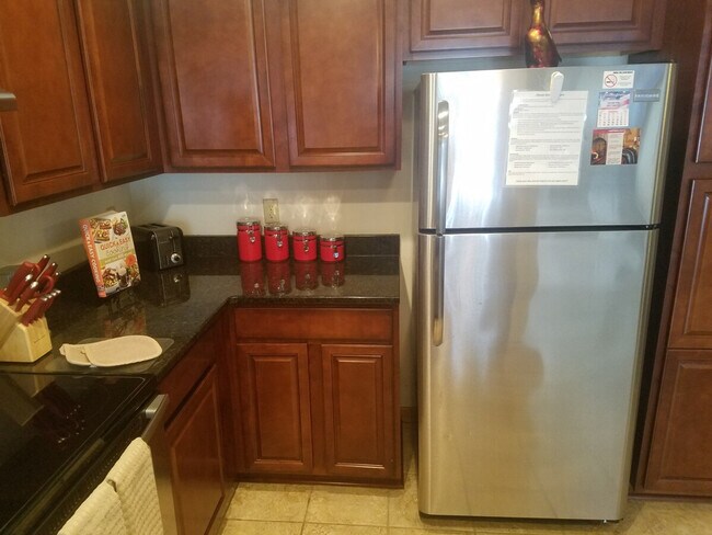 Building Photo - 2309 Deer Park Dr