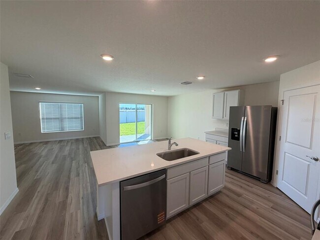 Building Photo - 8867 SW 46 Ter