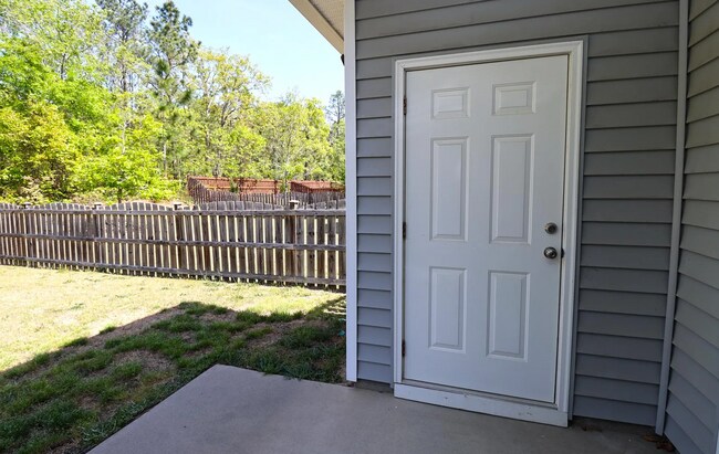 Building Photo - 840 Parnell Ct