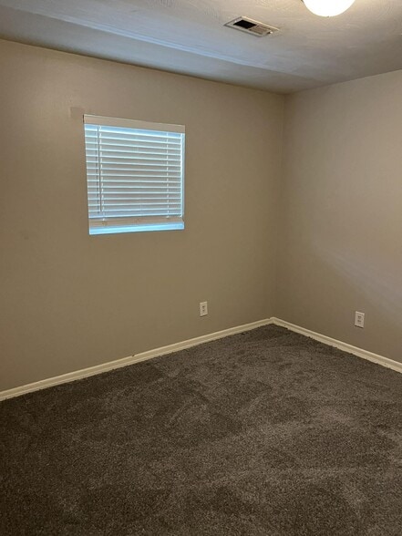 Building Photo - 1022 WV-34