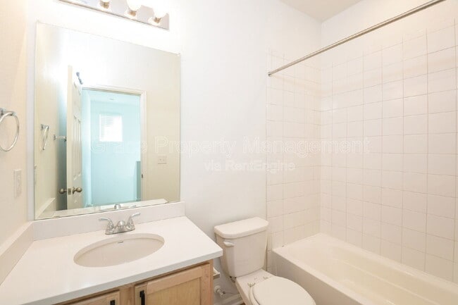 Building Photo - 9681 Truckee St