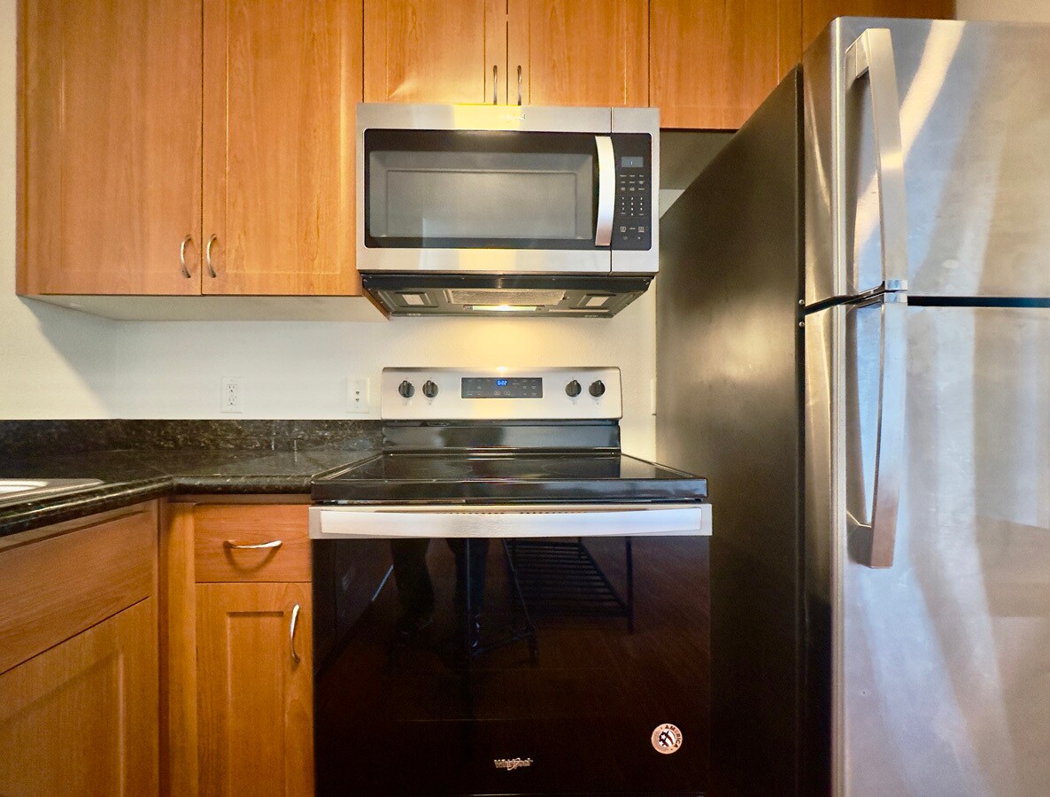 Building Photo - 1121 40th St