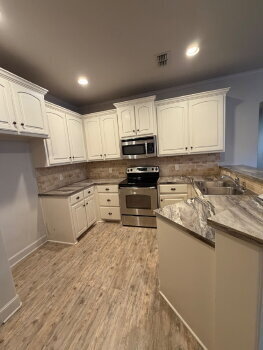 Building Photo - Move In Special - Half off the 1st month's rent with a 14 month lease