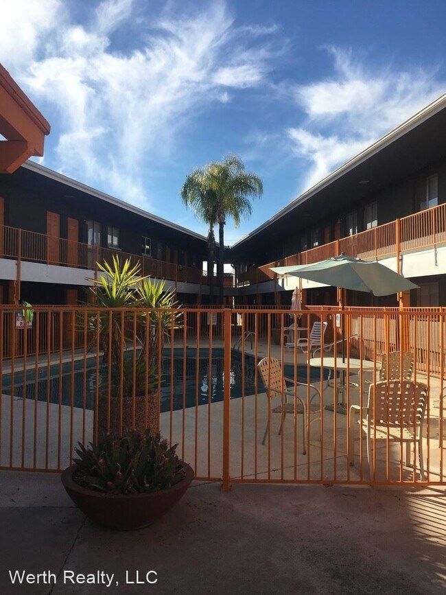 Building Photo - 5770 E 10th St