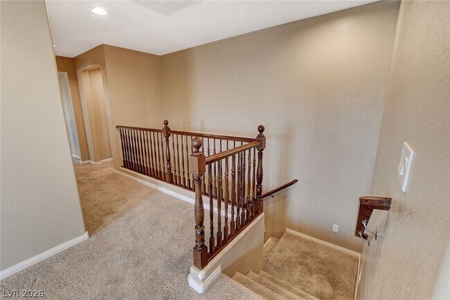 Building Photo - 656 Doubleshot Ln