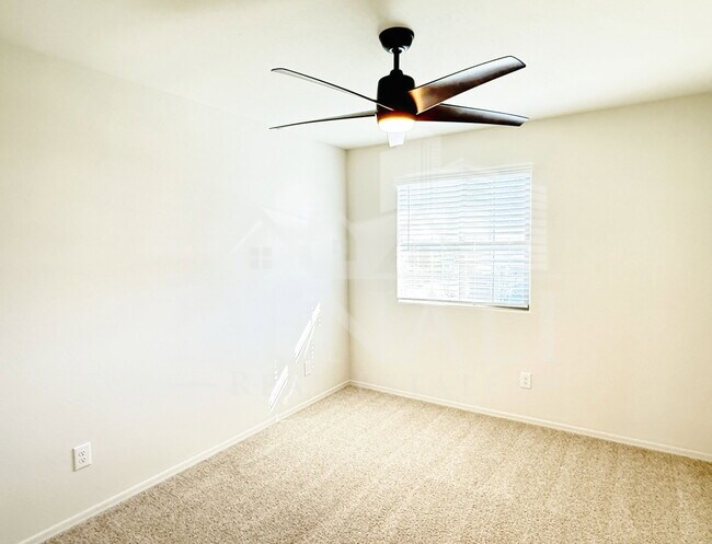 Building Photo - 24588 W Flores Dr