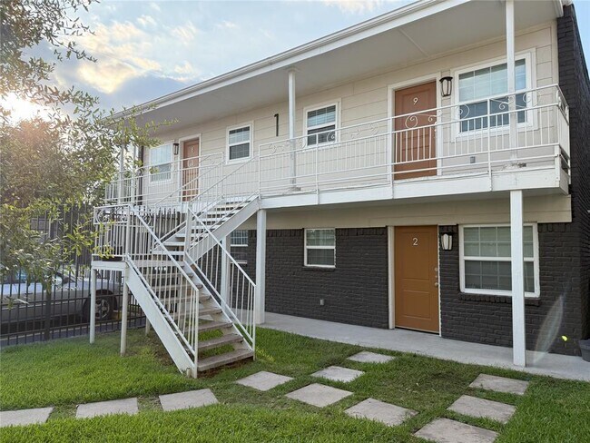 Building Photo - 1824 Thonig Rd