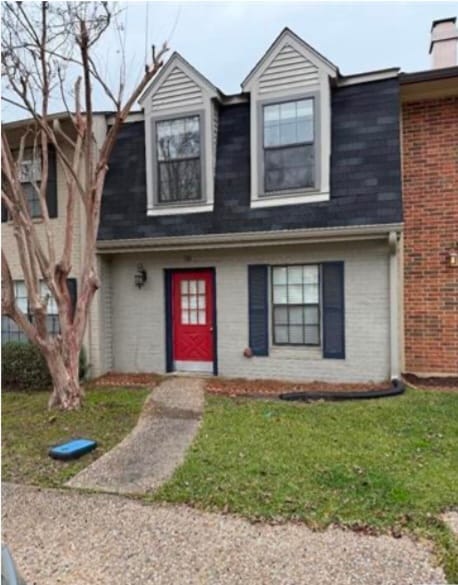 Primary Photo - 110 Westchase Dr