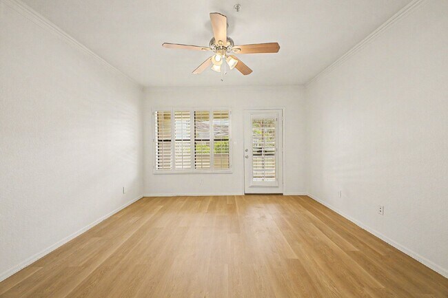 Building Photo - 6885 E Cochise Rd