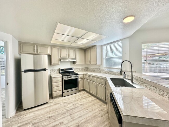 Building Photo - Beautiful & Updated Two-Story on a Quiet Cul-De-Sac, Private Fenced Yard Space, & Just Minutes to...