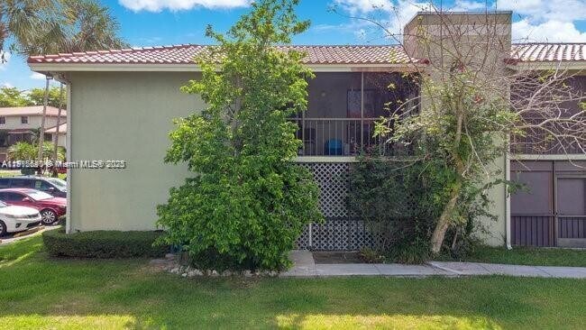 Building Photo - 9912 Hammocks Blvd