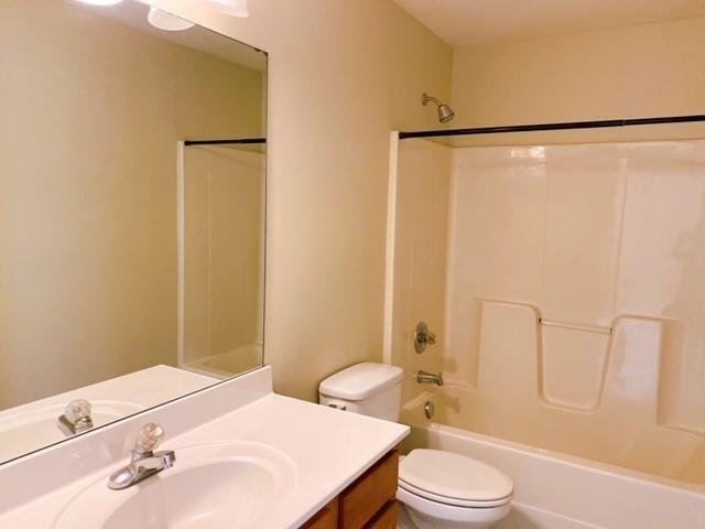 Building Photo - 3367 Harvest Ridge Ln NE