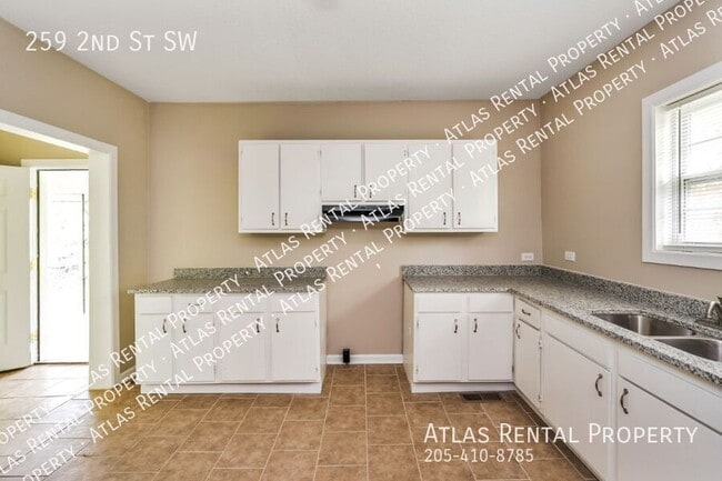 Building Photo - 259 2nd St NE