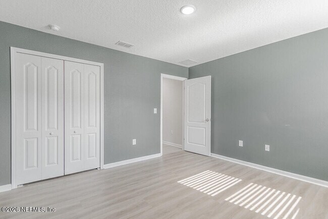 Building Photo - 3131 Little Kern Ln
