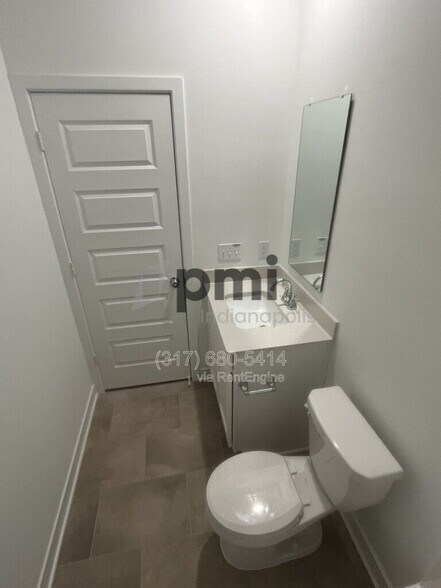 Building Photo - 2948 Woods Edge Dr