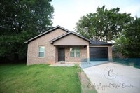 Building Photo - New Constuction 3 bed, 2 bath home
